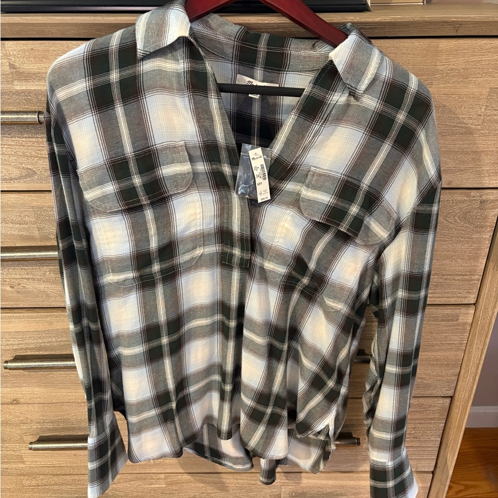 Brand New Madewell Green and White Plaid Button-Up Shirt